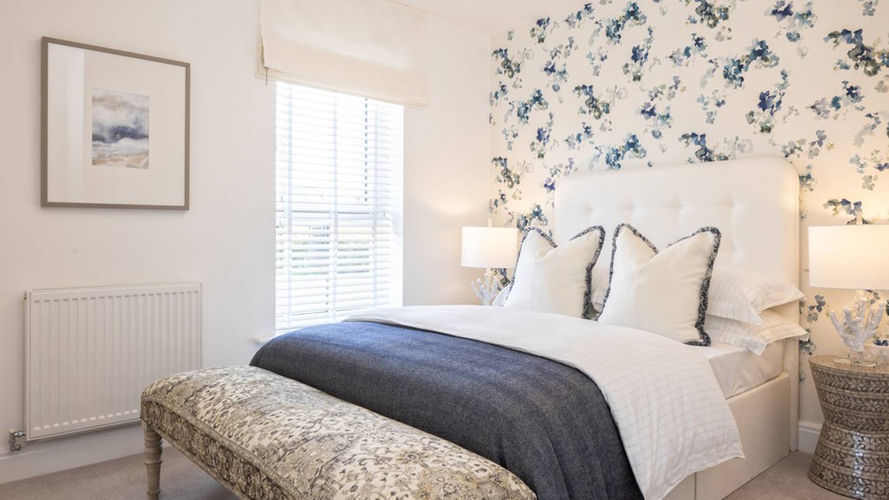 Bedroom of houses for sale in Crowthorne